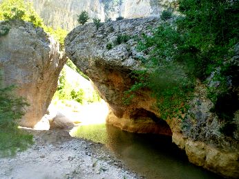 El_beso_en_el_barranco_de_mascun