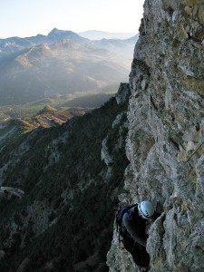 Un tramo vertical de esta ferrata