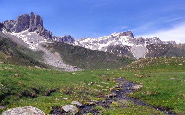 la-mesa-de-los-tres-reyes