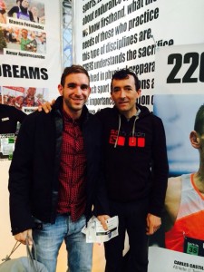 Miguel_heras_con_nonstop_runner_en_maraton_bcn