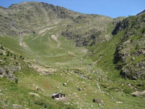 Vall-de-pla-estany-y-refugio-pla-estany