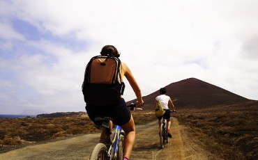 la_graciosa_en_bicicleta