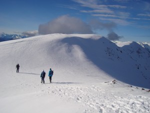 ascension-pico-monturull-desde-andorra-invierno