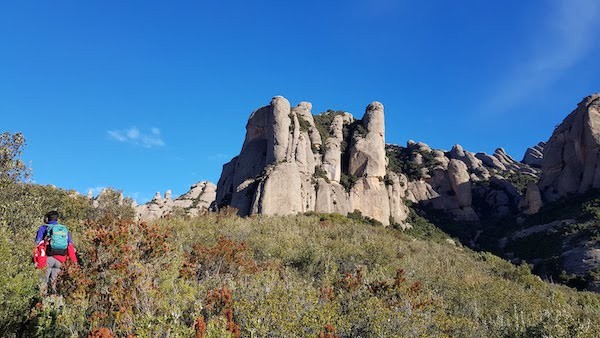 les-agulles-i-els-frares-de-montserrat