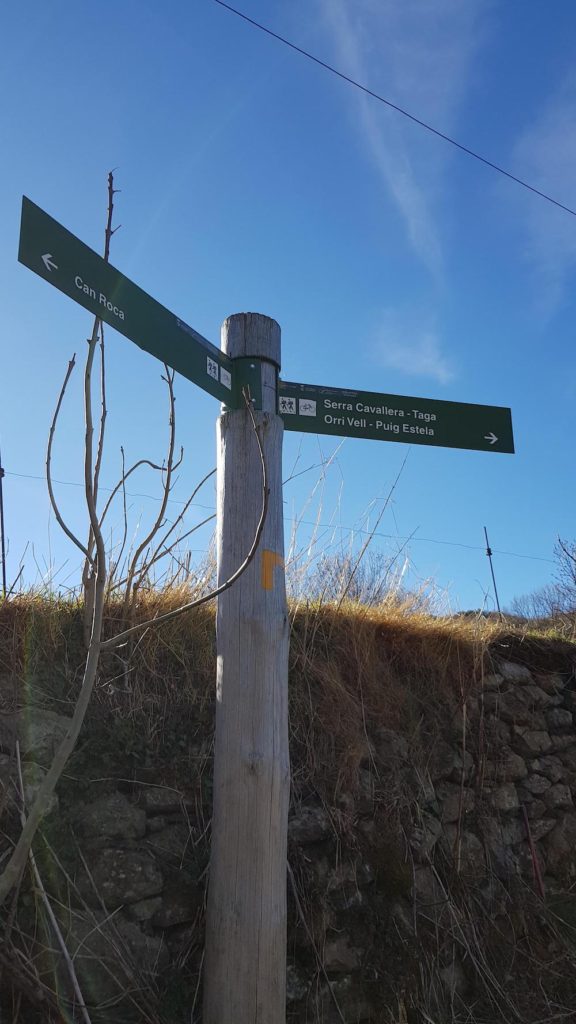 ascensión-al-taga-y-puig-estela-desde-ermita-santa-magdalena-de-puigsac