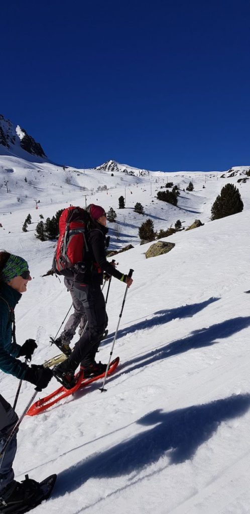 pico-de-la-mina-desde-porte-puymorens-esquí-raquetas-invierno