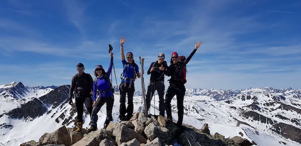 pico-de-la-mina-desde-porte-puymorens-esquí-raquetas-invierno