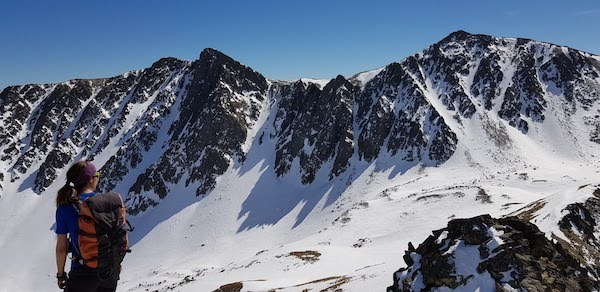 pico-de-la-mina-desde-porte-puymorens-esquí-raquetas-invierno