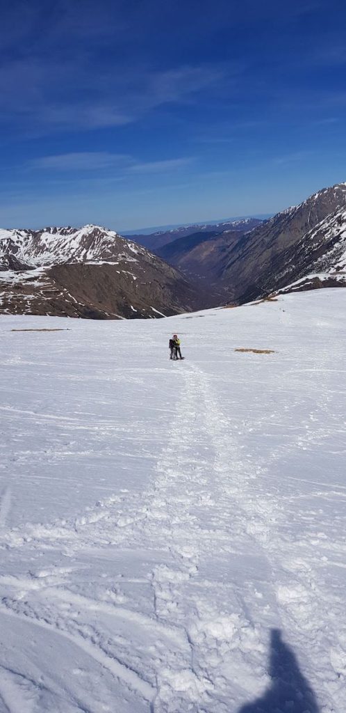 pico-de-la-mina-desde-porte-puymorens-esquí-raquetas-invierno