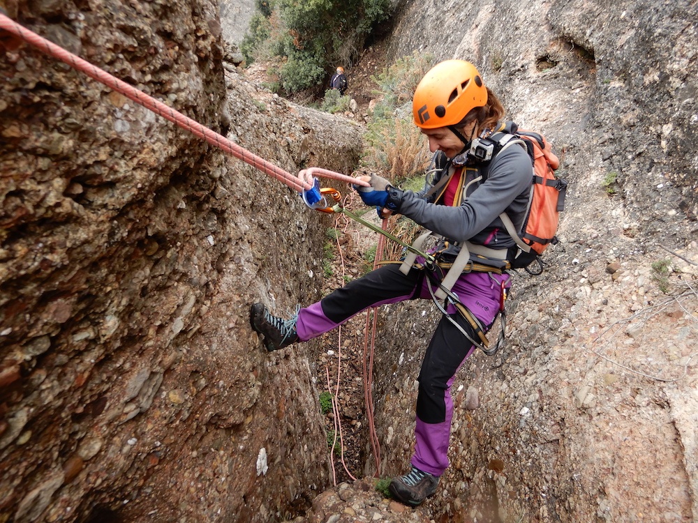 clot dels cargols ferrata del lloro pou de la portella montserrat