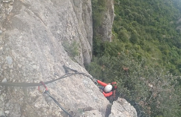 clot dels cargols ferrata del lloro pou de la portella montserrat