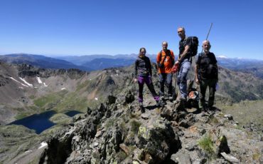 medacorba-roca-entravessada-desde-arinsal