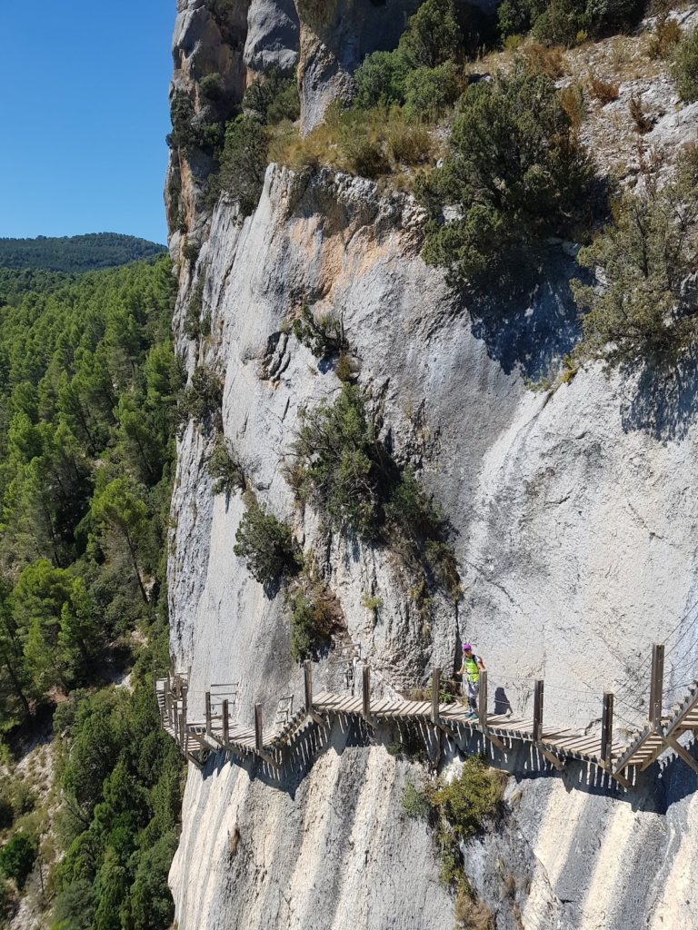 escaleras-pasarelas-montfalcó