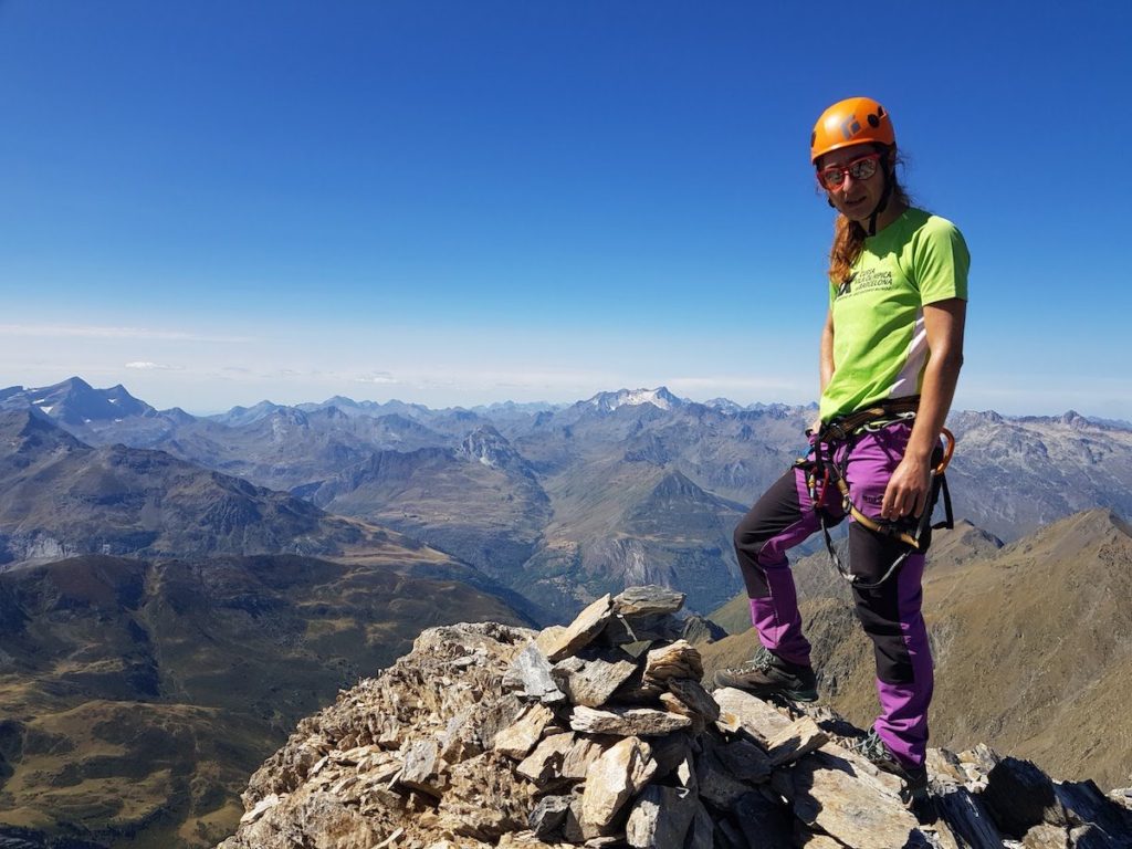 Pico _Maou_desde_Lac_du_Cap_de_Long