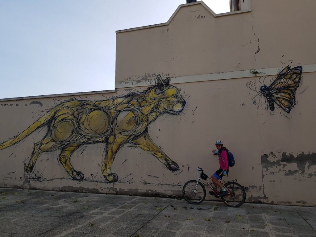 Graffitis_penelles_ruta_bici