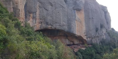 torrent_de_la_coma_alta_cova_arcada_montserrat