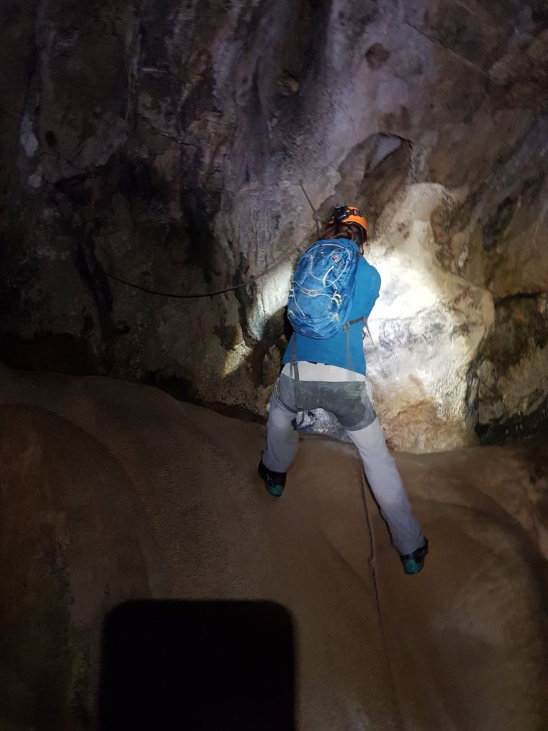 cueva_de_los_molino_lamiana