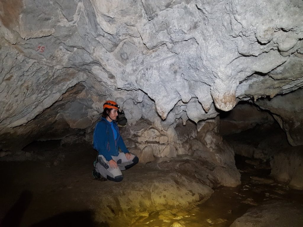 cueva_de_los_molino_lamiana