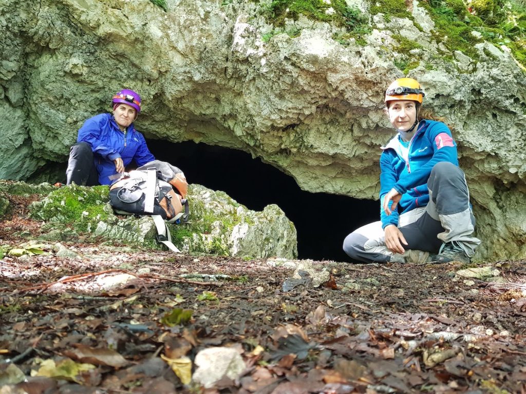 cueva_san_leon_desde_puerto_de_herrera