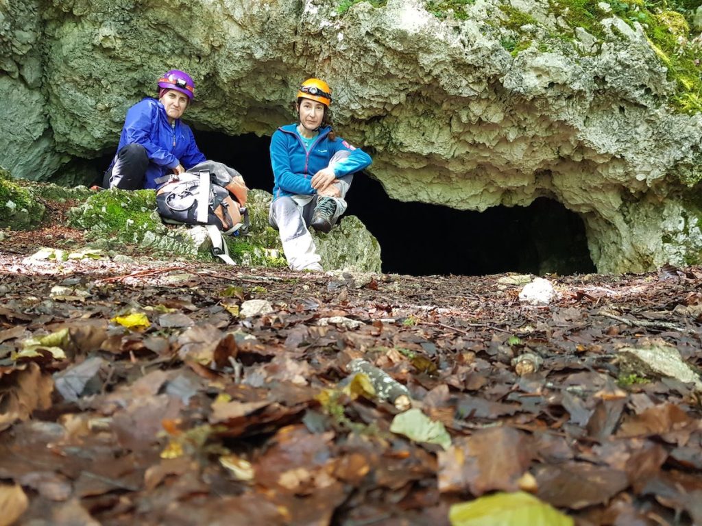 cueva_san_leon_desde_puerto_de_herrera