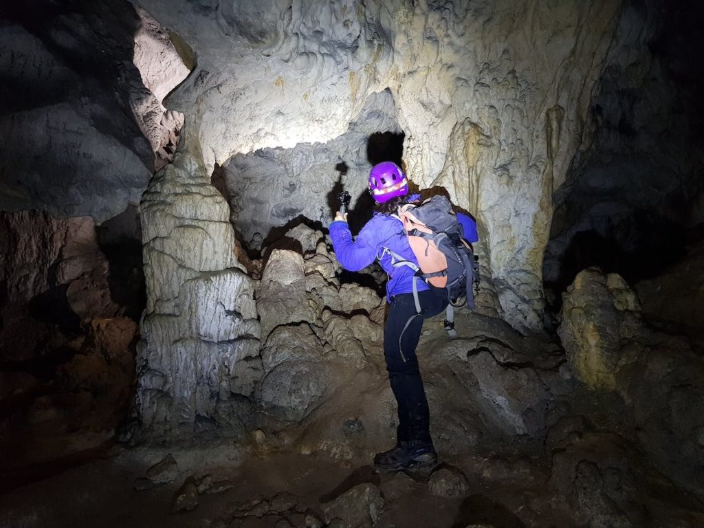 cueva_san_leon_desde_puerto_de_herrera