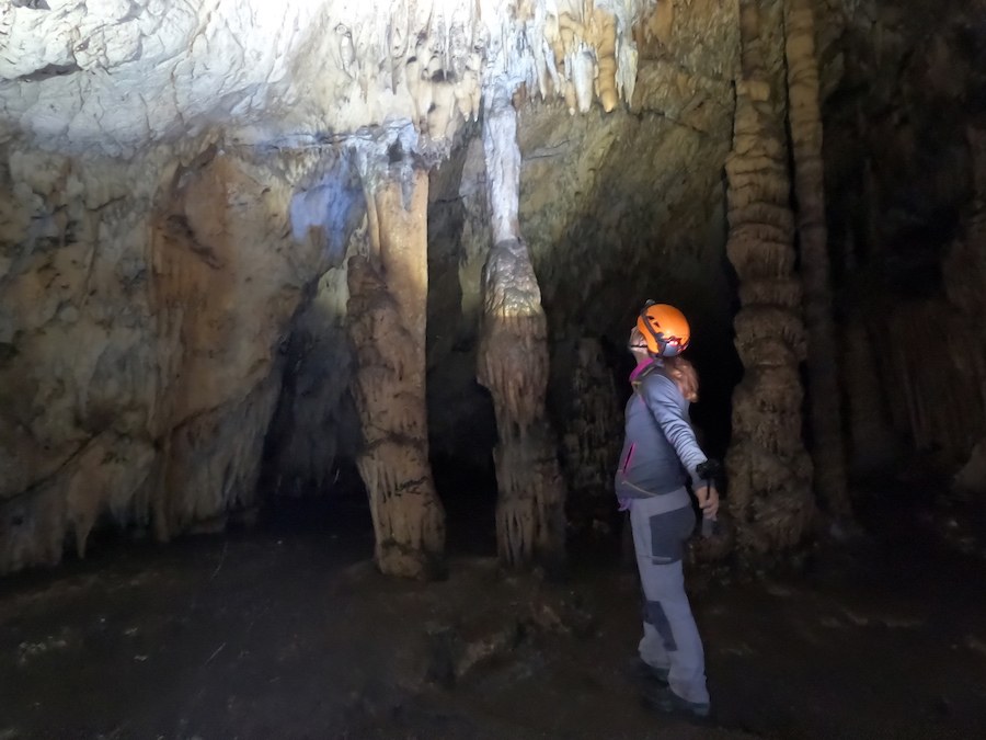 cueva_del_asno_los_rabanos