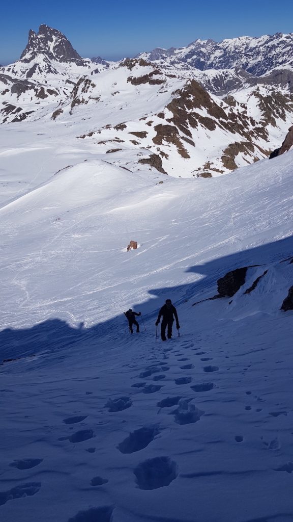 corredor_norte_espelunciecha_y_arroyeras_con_nieve